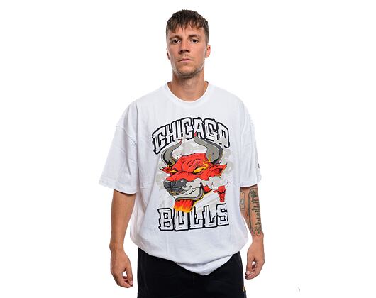 Triko New Era - Graphic Drop Shoulder Tee - Chicago Bulls - White / Black