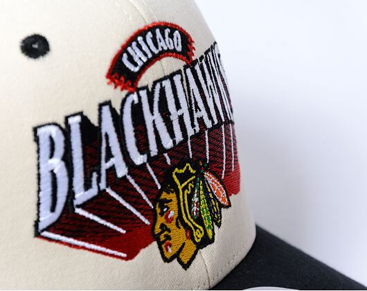 Kšiltovka Mitchell & Ness NHL Horizon Pro Snapback Blackhawks