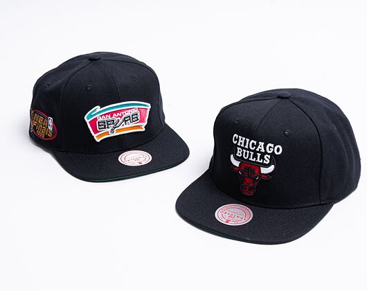 Mitchell & Ness Top Spot Snapback HWC Chicago Bulls Black Cap