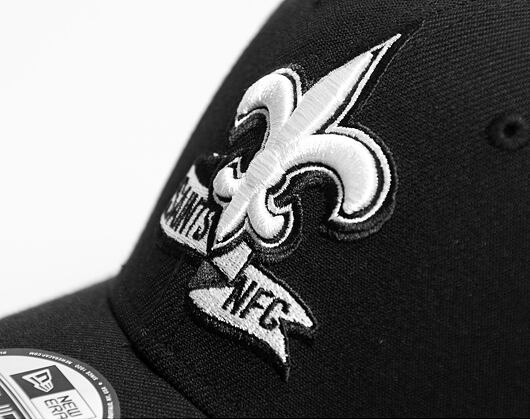 New Era 39THIRTY NFL22 Sideline New Orleans Saints Black / White Cap