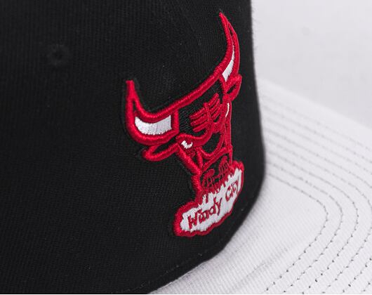 Kšiltovka Mitchell & Ness NBA SSBSTS SNAPBACK HWC BULLS Black