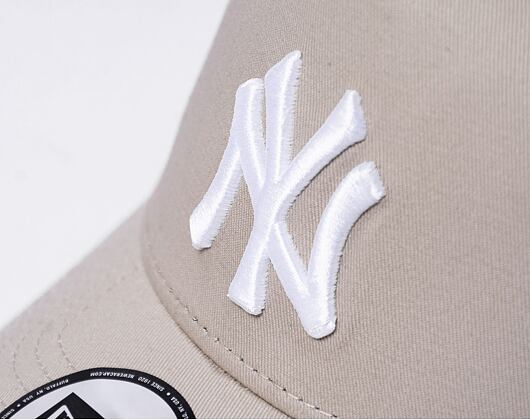 Kšiltovka New Era 9FORTY A-Frame Trucker MLB - New York Yankees - Stone / White