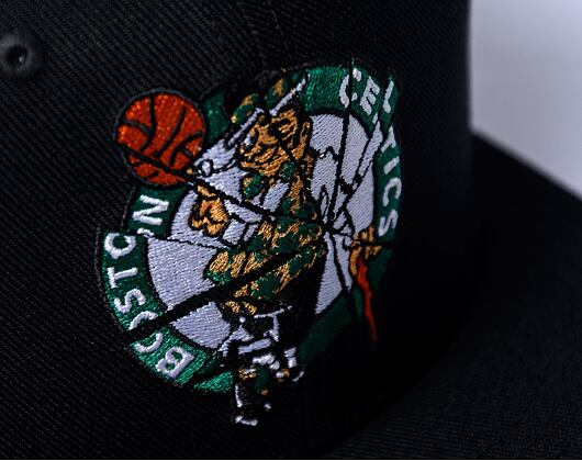 Kšiltovka NBA Shattered Snapback Boston Celtics Black