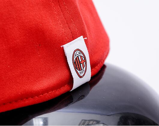 Kšiltovka New Era - M Logo 39THIRTY - AC Milan - Scarlet / Black