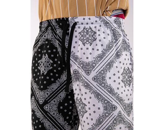 Kraťasy Karl Kani Small Signature Paisley Block Resort Shorts black/white