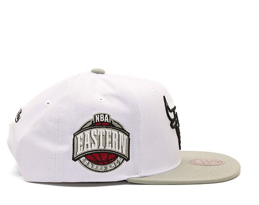 Kšiltovka Mitchell & Ness - Core Iv Snapback - Chicago Bulls - White