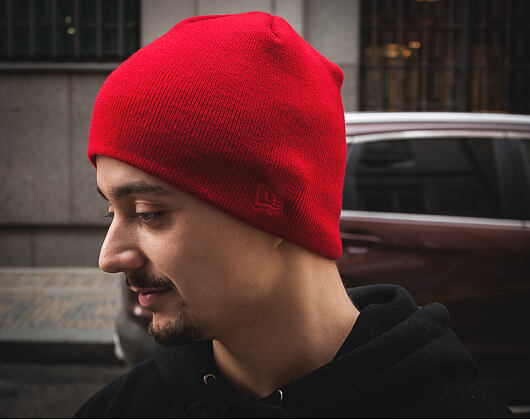 New Era Seasonal Skull Scarlet Winter Beanie