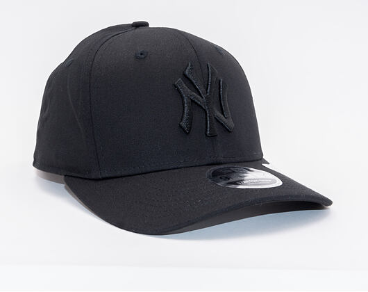 New Era 9FIFTY Stretch-Snap Tonal Black New York Yankees Snapback Black Cap
