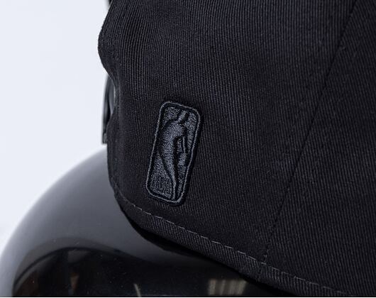 New Era 9FIFTY NBA Black on Black Los Angeles Lakers Black / Black Cap