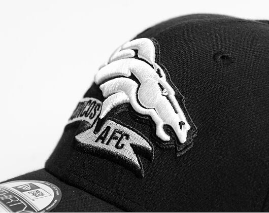 New Era 39THIRTY NFL22 Sideline Denver Broncos Black / White Cap