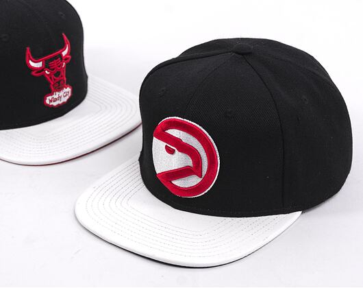 Kšiltovka Mitchell & Ness NBA SSBSTS SNAPBACK HWC HAWKS Black