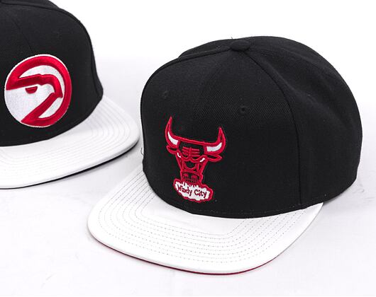 Kšiltovka Mitchell & Ness NBA SSBSTS SNAPBACK HWC BULLS Black