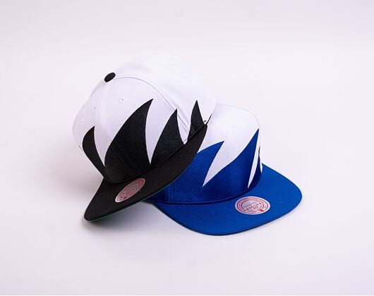 Kšiltovka Mitchell & Ness Branded Sharktooth Snapback Branded Black / White