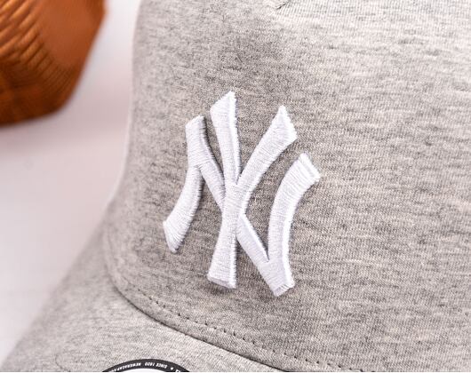 Kšiltovka New Era - 9FORTY Trucker Jersey Essential - NY Yankees - Graphite