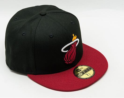 New Era 59FIFTY NBA Basic Miami Heat Black / Red Cap