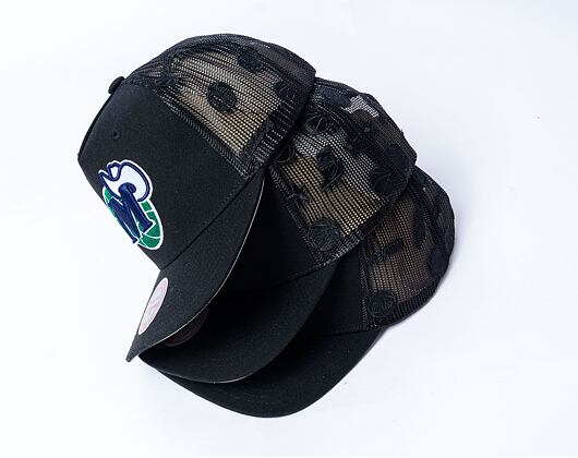 Kšiltovka NBA Monogram Trucker Hwc Dallas Mavericks Black