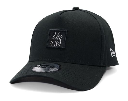 Kšiltovka New Era - MLB Metallic Patch 9FORTY A-Frame - NY Yankees - Black / Silver