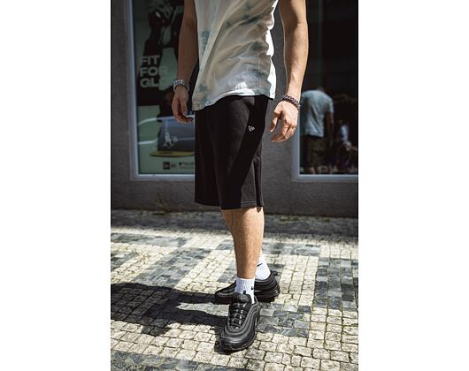 New Era Essential Shorts Black