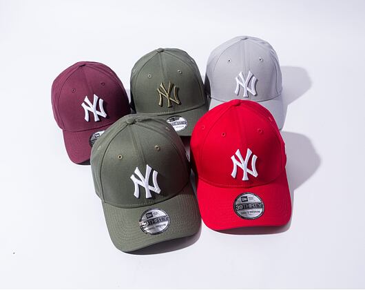 New Era 39THIRTY MLB League Essential New York Yankees Olive Cap