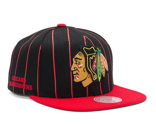 Kšiltovka Mitchell & Ness NHL TEAM PIN SNAPBACK BLACKHAWKS Black