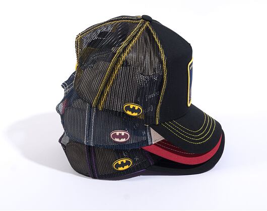 Kšiltovka Capslab Batman - Batman Black/Yellow Trucker Black / Yellow