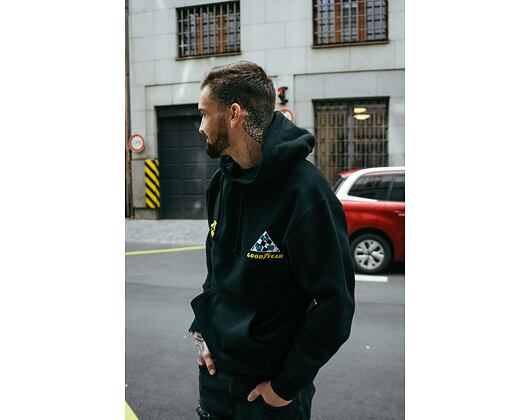 Mikina HUF × GOODYEAR Grand Prix Triple Triangle Hoodie Black