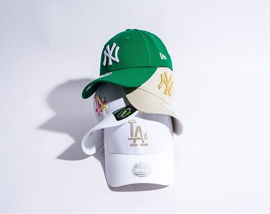 Dámská kšiltovka New Era - 9FORTY League Essential - NY Yankees - Kelly Green / White