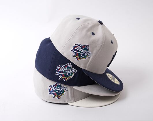 Kšiltovka New Era 59FIFTY MLB World Series Pin New York Yankees Stone / Chrome White