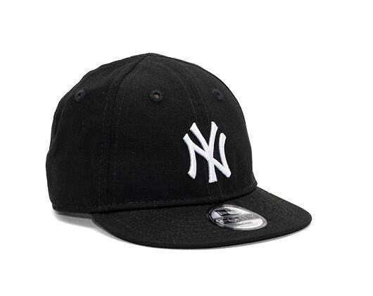 New Era 9FORTY Kids MLB League Essential infant New York Yankees Black / White