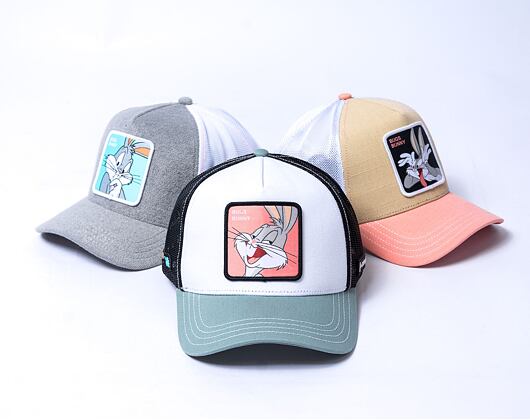 Kšiltovka Capslab Looney Tunes Trucker - Superior Bugs Bunny - White / Black / Mint