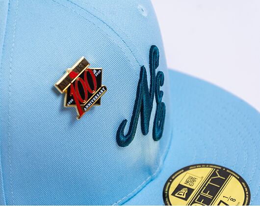 Kšiltovka New Era 9FIFTY Pre-Curved - Floral Logo - Alpine Racing - Pastel Blue