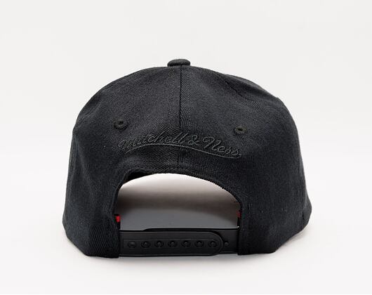 Mitchell & Ness Blk/Blk Logo Classic Red Toronto Raptors Black Cap