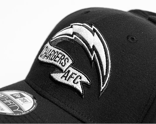 New Era 39THIRTY NFL22 Sideline Los Angeles Chargers Black / White Cap