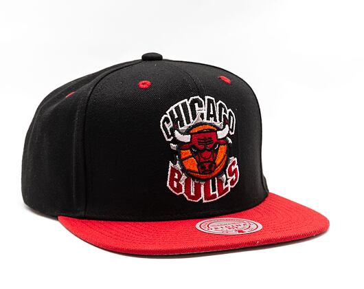 Kšiltovka Mitchell & Ness NBA Breakthrough Snapback Chicago Bulls Black