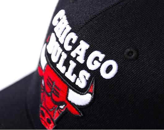 Kšiltovka Mitchell & Ness NBA Top Spot Classic Red Chicago Bulls Black