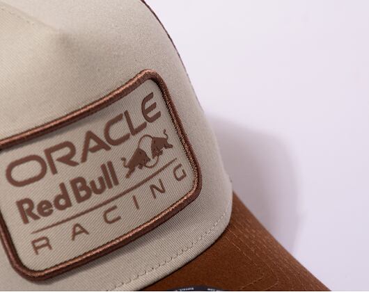 Kšiltovka New Era 9FORTY A-Frame Trucker Seasonal Patch Red Bull F1 - Walnut / Stone