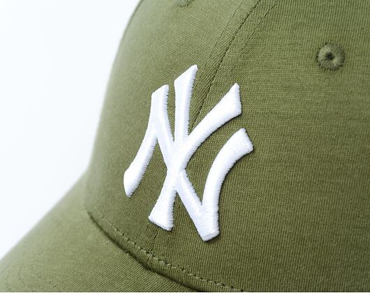 Kšiltovka New Era - 9FORTY Jersey Essential - NY Yankees - New Olive / White