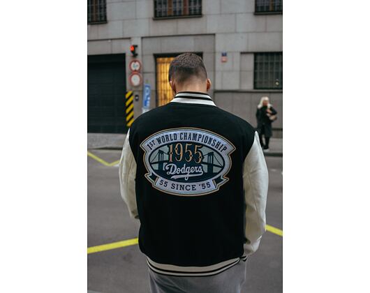 Bunda New Era - Patch Varsity Jacket - LA Dodgers - Black / White