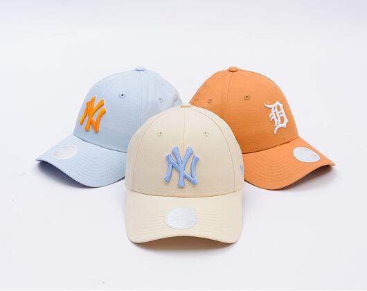 Dámská Kšiltovka New Era - MLB Essential 9FORTY - NY Yankees - Cream / Pastel Blue