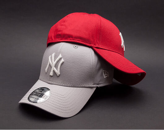 New Era League Basic New York Yankees Grey/White 39THIRTY Stretchfit Cap