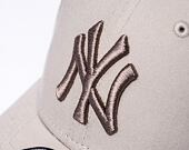 Kšiltovka New Era 9FORTY MLB League Essential New York Yankees - Stone / Ash Brown