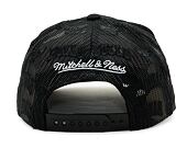 Kšiltovka NBA Monogram Trucker Chicago Bulls Black