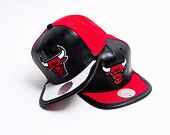 Mitchell & Ness Chicago Bulls Day One Snapback Black / Red Cap