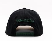 Mitchell & Ness 8 Bit XL Classic Red Milwaukee Bucks Black Cap