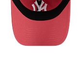 Kšiltovka New Era 9TWENTY MLB League Essential New York Yankees Litmus Pink / Optic White