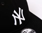 New Era 9FORTY Kids MLB League Essential infant New York Yankees Black / White