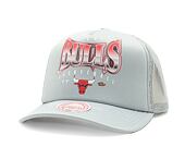 Kšiltovka NBA Glow Up Trucker Chicago Bulls Grey