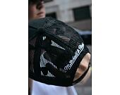 Kšiltovka NBA Monogram Trucker Chicago Bulls Black