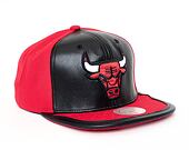 Mitchell & Ness Chicago Bulls Day One Snapback Black / Red Cap