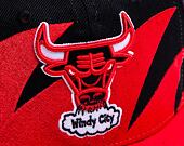 Mitchell & Ness Sharktooth Snapback HWC Chicago Bulls Black / Red Cap